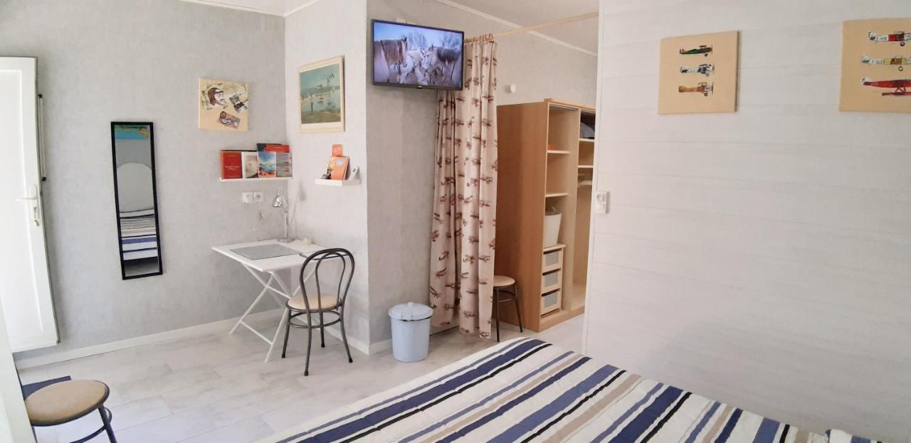 Chambre D'Hotes Du Mas Julianas Saint-Laurent-de-la-Salanque Dış mekan fotoğraf