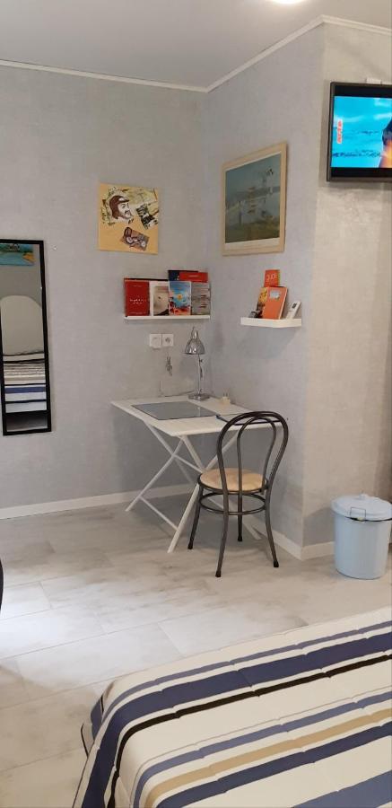 Chambre D'Hotes Du Mas Julianas Saint-Laurent-de-la-Salanque Dış mekan fotoğraf