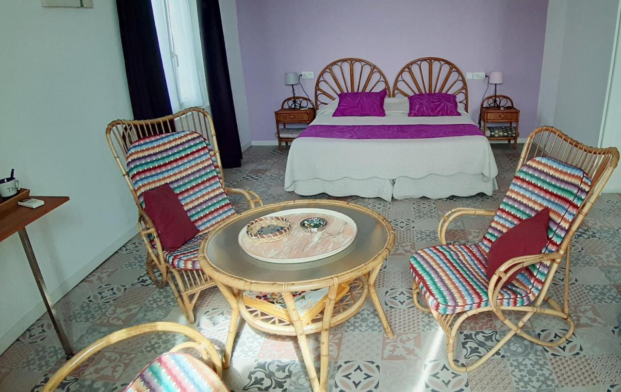 Chambre D'Hotes Du Mas Julianas Saint-Laurent-de-la-Salanque Dış mekan fotoğraf